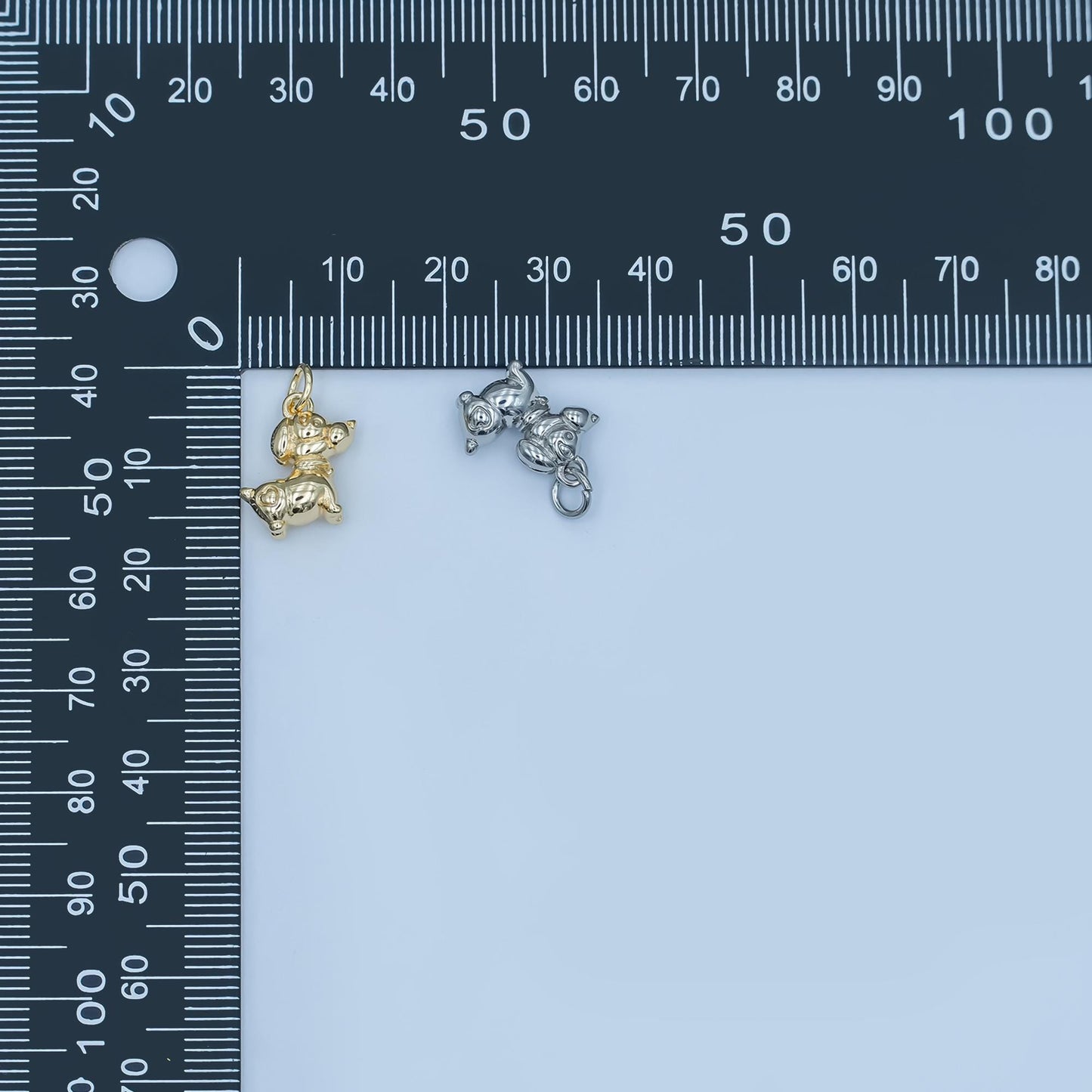 Mini gold Dachshund pendant tiny dog charm puppy animal charm diy jewelry N090