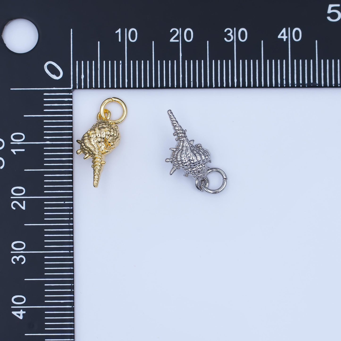24K Gold Filled 16.5mm Conch Sea Shell Charm in Gold & Silver | AF477