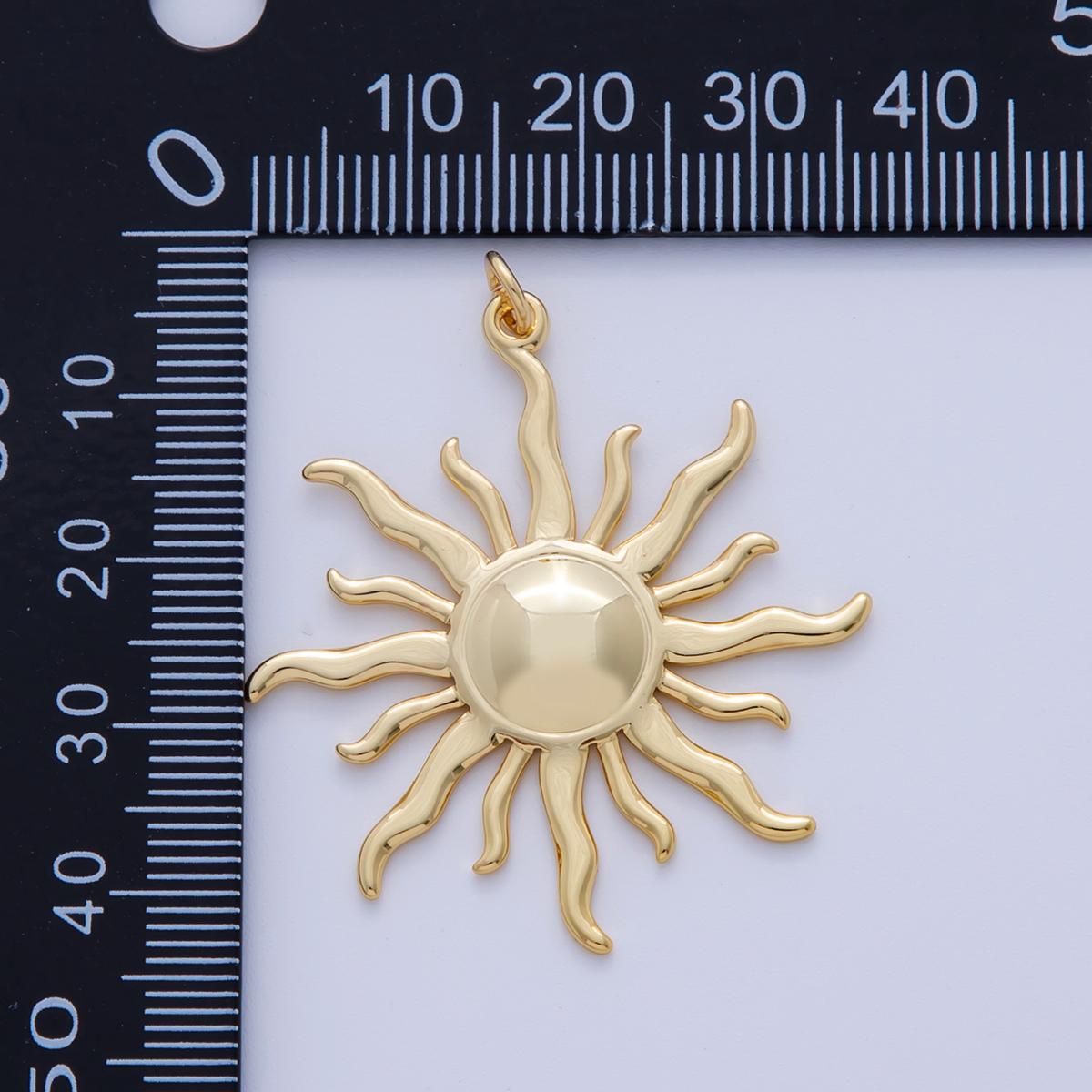 Stainless Steel Minimalist Celestial Sun Burst Charm | AF315