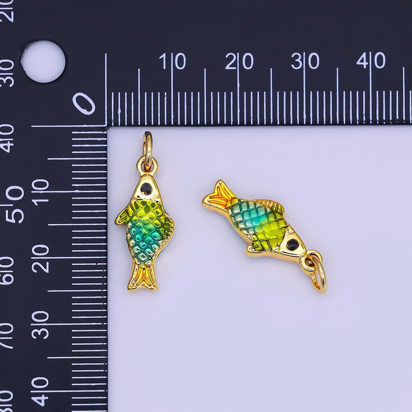 Mini Enamel Green fish Charms 24K Gold Filled Baby fish Pendant, fish Charm Bracelet Necklace for DIY Jewelry Making Supply AJ-337