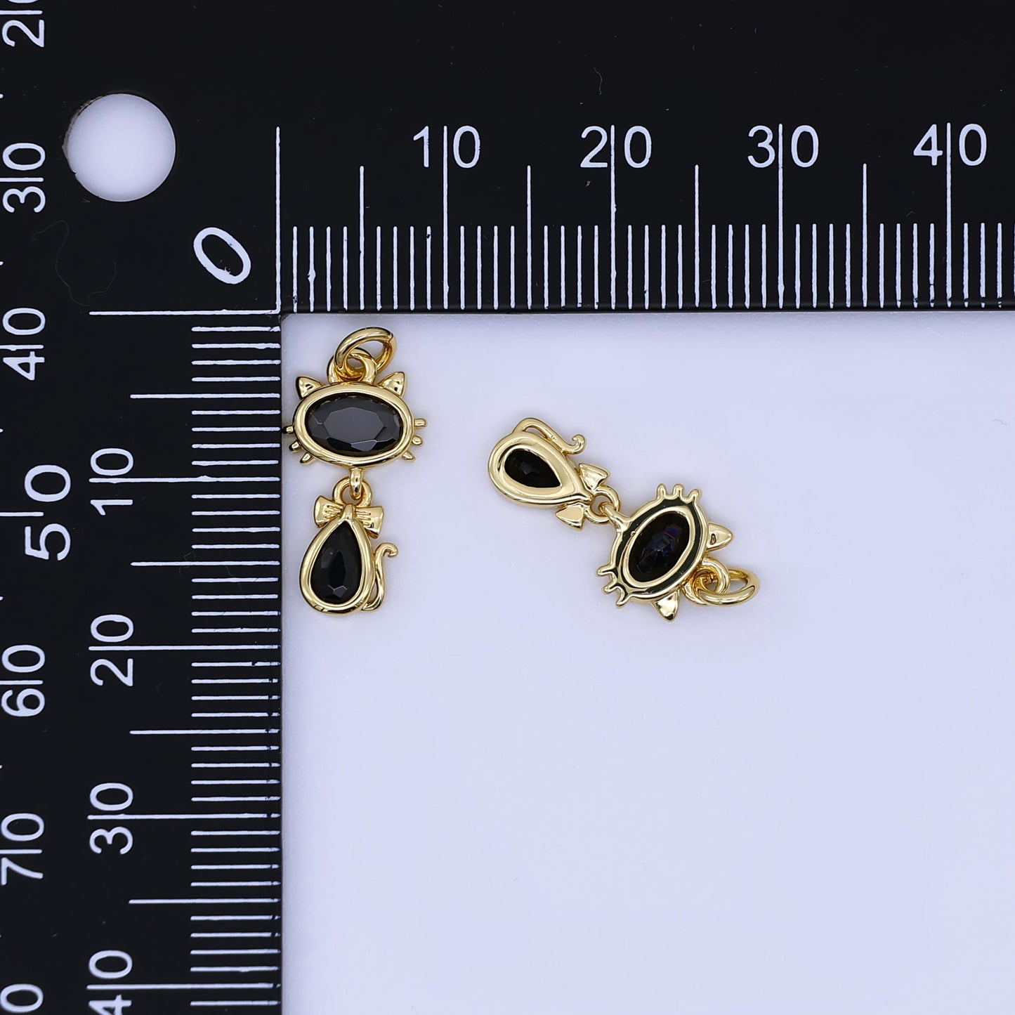 24K Gold Filled Cat Charm Dainty Black Cz Kitten Pendant for Halloween Bracelet Necklace for DIY Jewelry Making Supply AJ-457