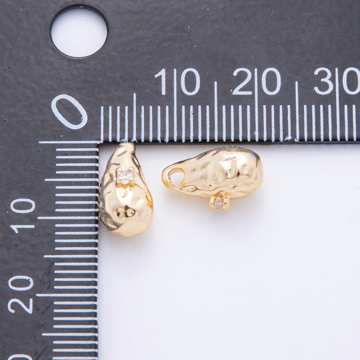 Dainty Molten gold tear drop pendant 18k gold filled teardrop charms simple findings minimalist geometry dangle pendant AF-1025