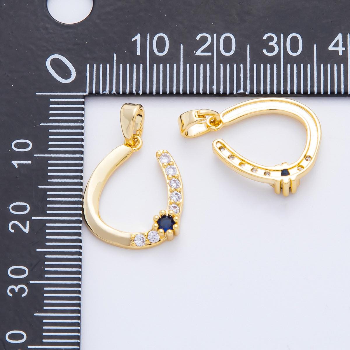 18k Gold Filled Horseshoe Pendant Blue CZ Stone Charm Cute Lucky Jewelry Supplies for DIY Necklace Making AF-1123