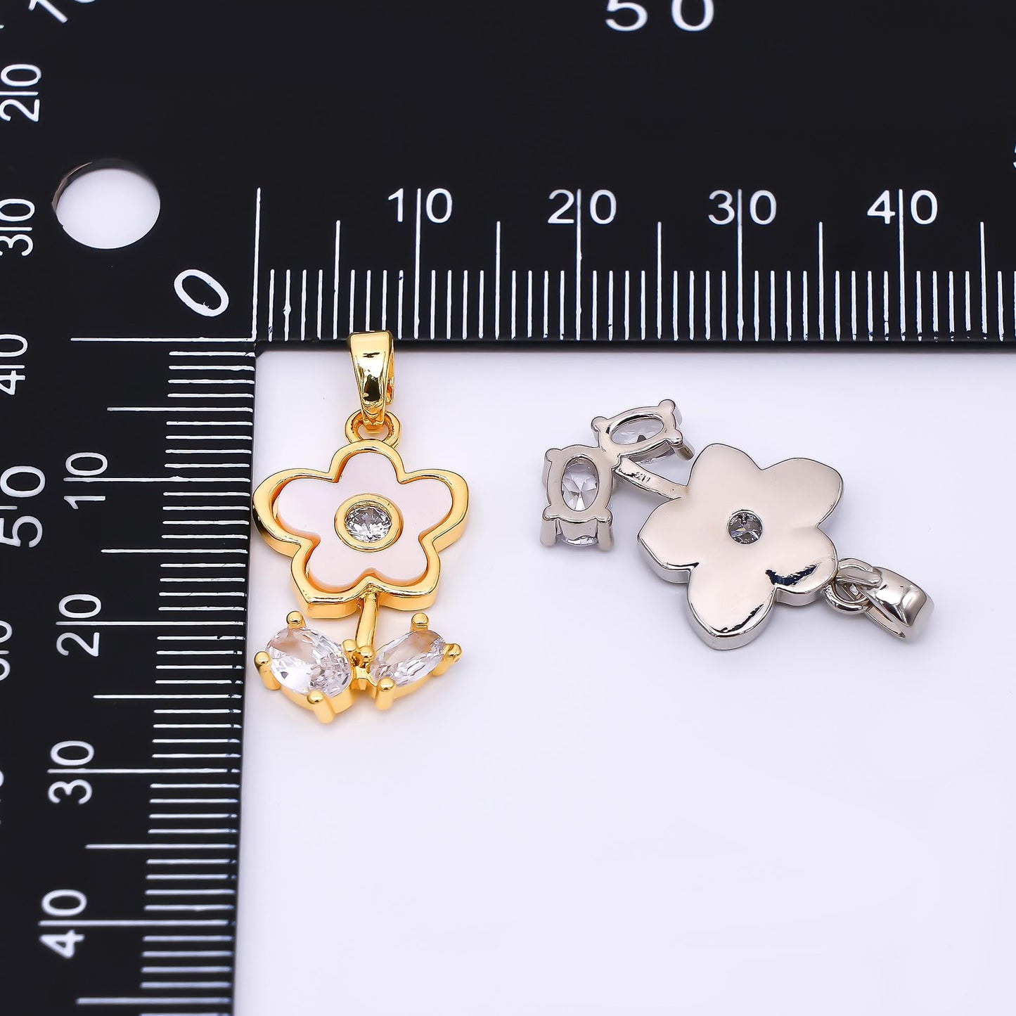 24K Gold Filled 21.5mm Oval Clear CZ Mother of Pearl Timeless Beauty Flower Pendant in Gold & Silver | AA-1571