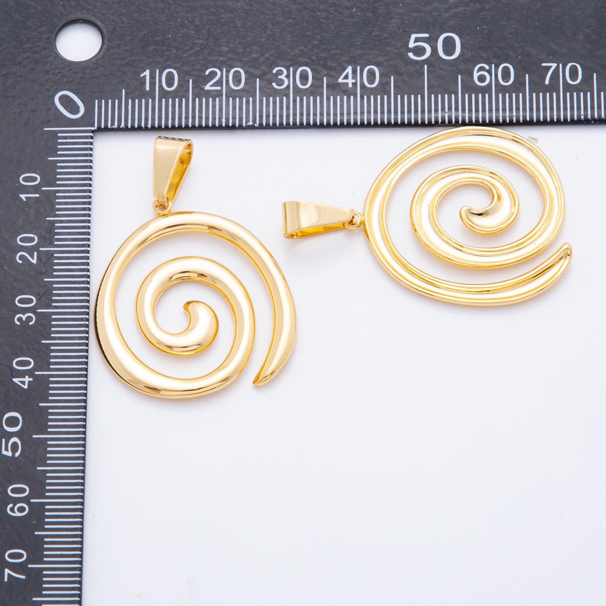Big Gold Spiral Charm Modern Bohemian Round Swirl Charm Boho Chic Jewelry Minimalist charm for Jewelry Making Supply AF-1119