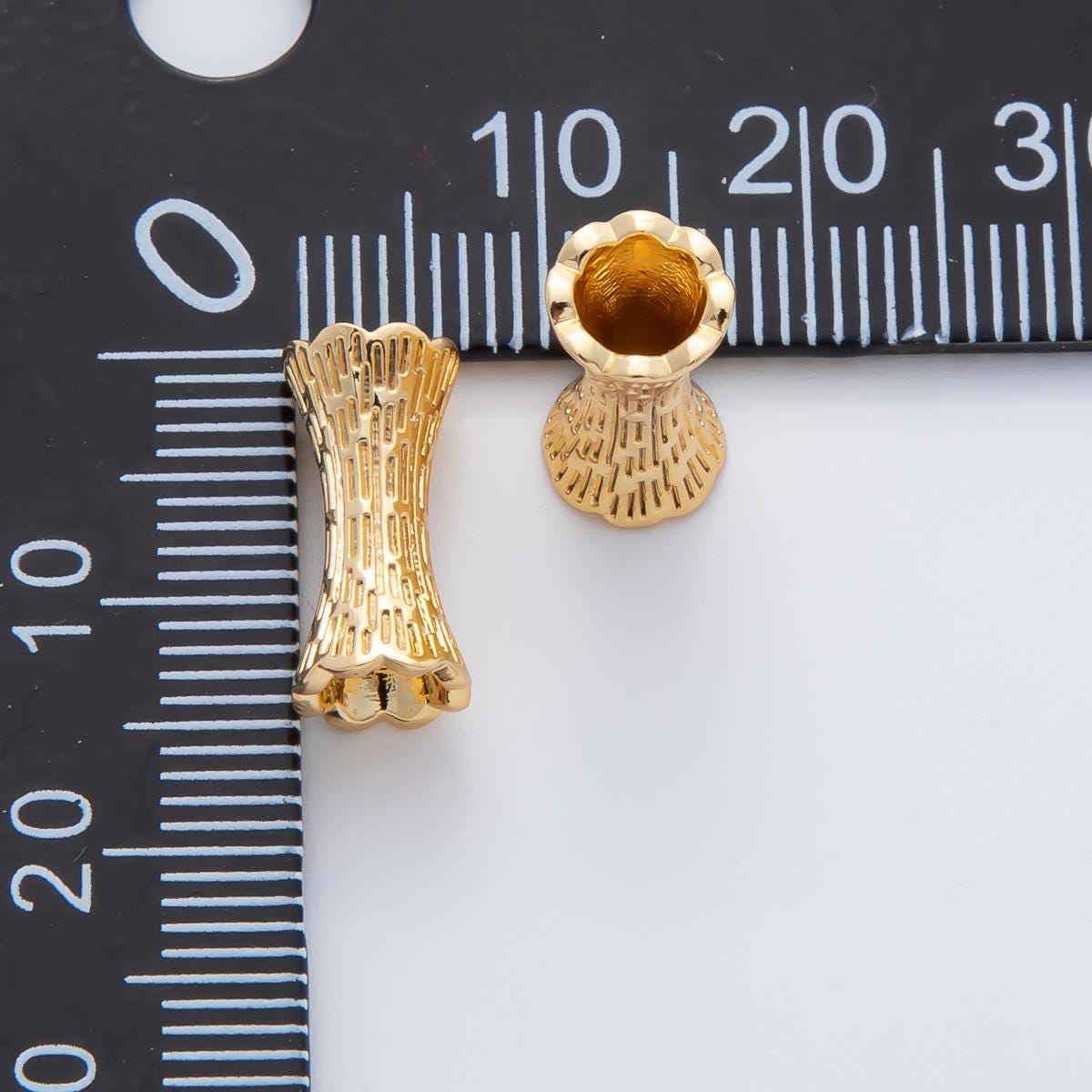 18K Gold Filled 13.8mm Long Textured Cylinder Hourglass Bead Spacer DIY Jewelry Supply Finding for Custom Necklace & Bracelet | B-546