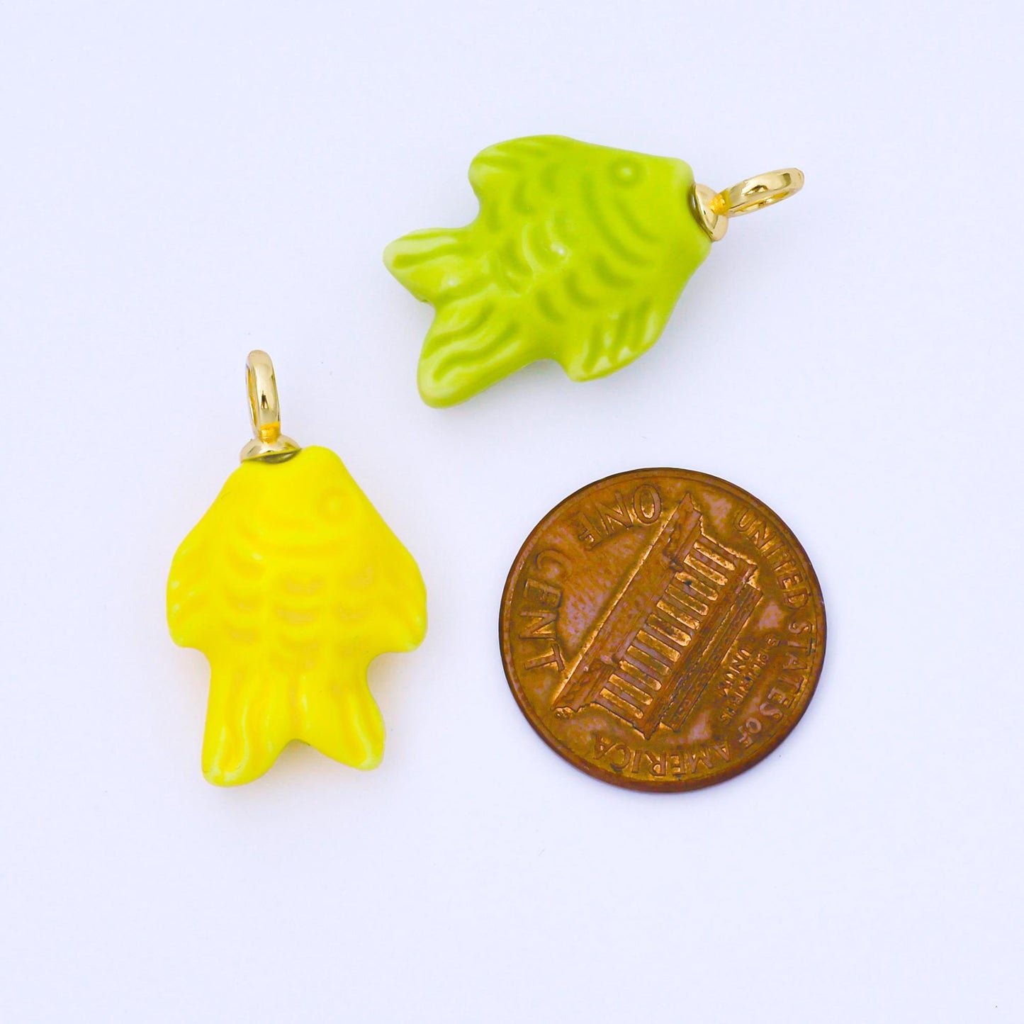 Dainty Fish ceramic charm handmade Pink Cute Fish Shell ceramic porcelain Beach charm for necklace bracelet jewelry making supply N-082