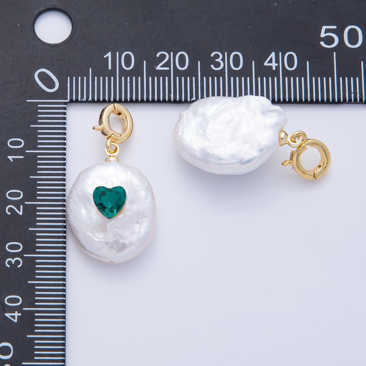 Mini White pearl charms With Green RED CZ pendants dainty charm necklace pendant 15 mm pearl drop with bail enhancer AF-640