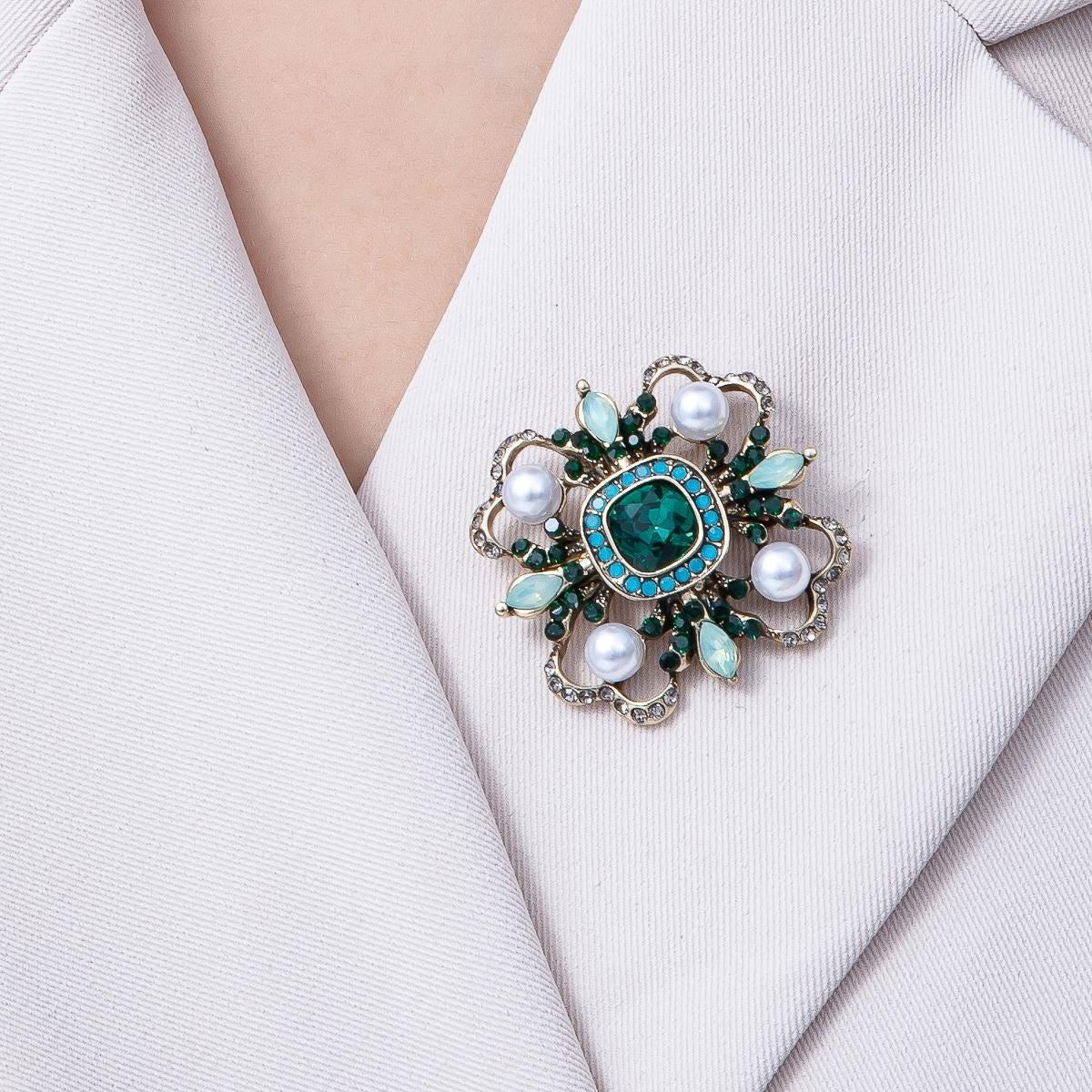 37.5mm Vintage Crystal & Pearl Brooch Antique Flower Pin Statement Piece for Coats Scarves Bags Elegant Fashion Accessory | BH006