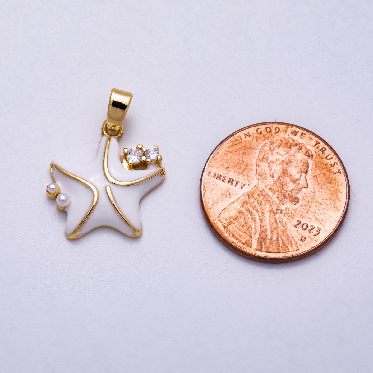 White Star fish 18k gold Filled pendant sea star Enamel charm Under the Sea Beach animal pendant, diy jewelry Starfish Charm CHARMS-597