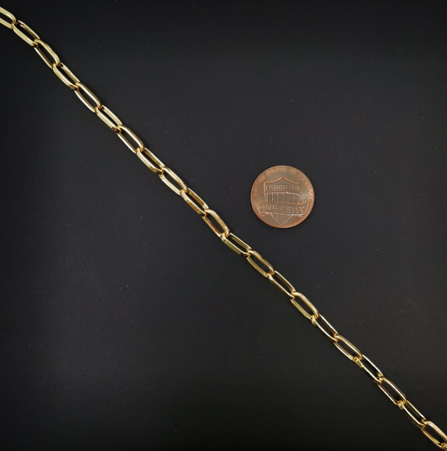 Open / Closed Gold Paperclip Chain by Yard, Oval Link Chain, Wholesale bulk Roll Chain for Jewelry Making, Thickness 1.5mm,6 / 67