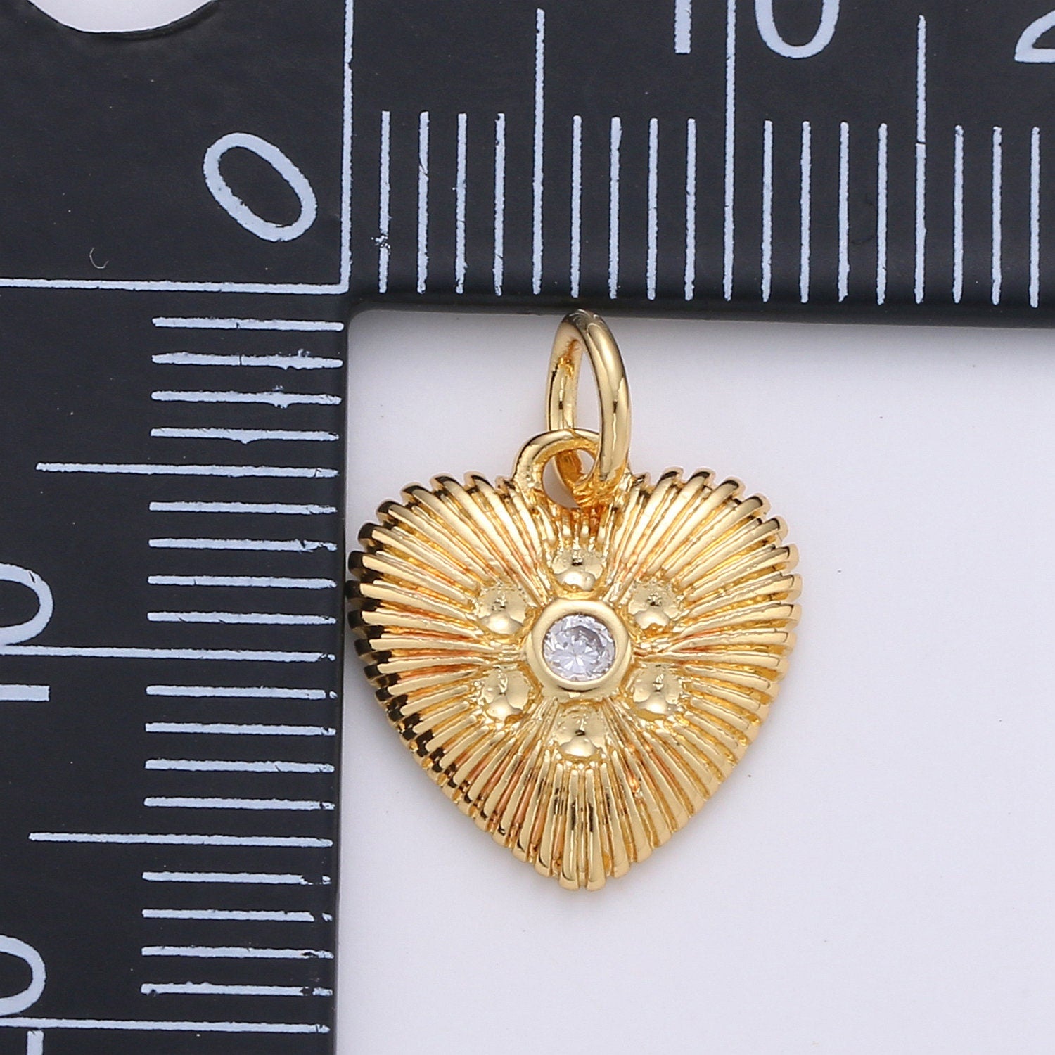Gold Heart Charm 24k Gold Micro Pave Spike Heart Amor Amore Pendant for Necklace Earring Jewelry Making