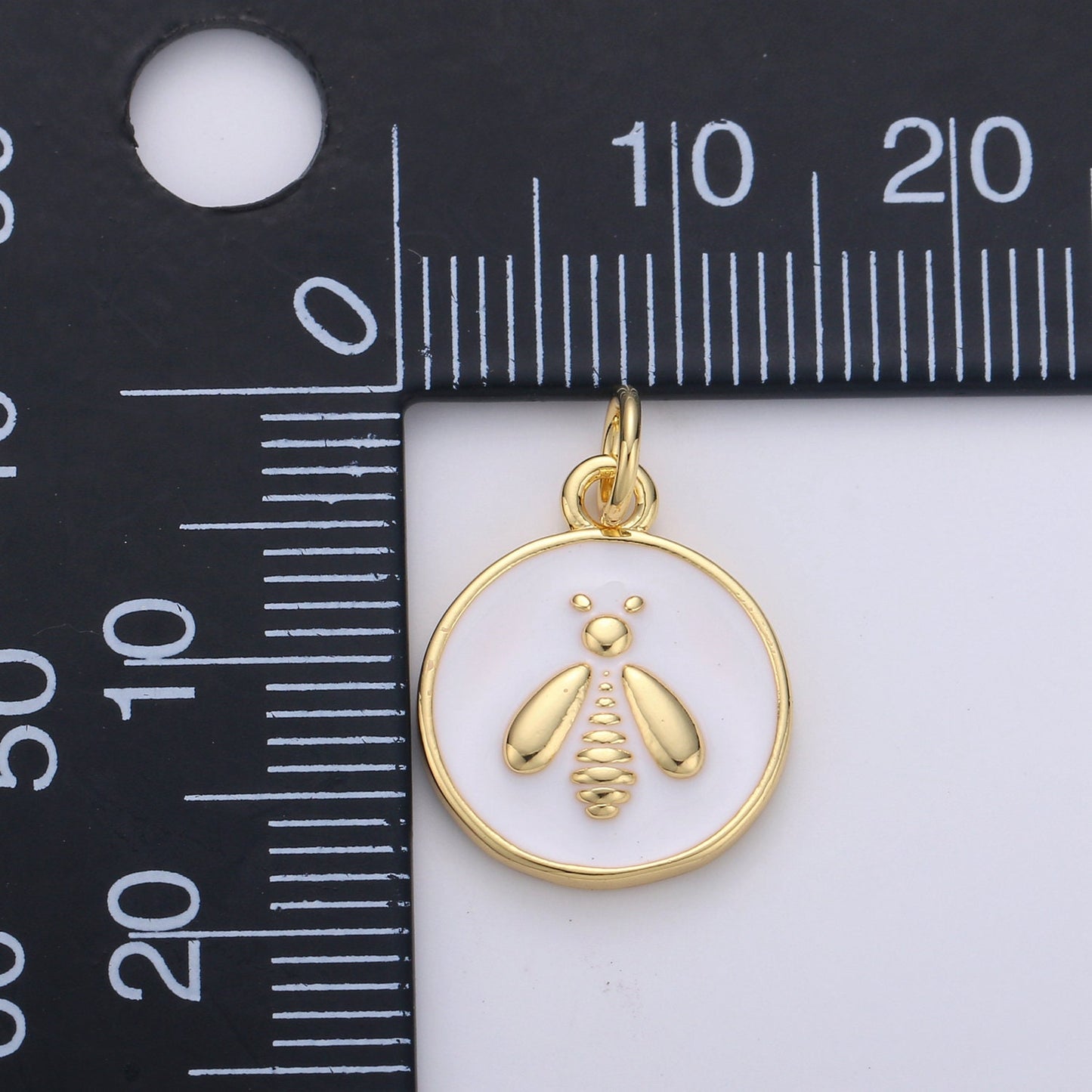 1x Gold Enamel Bee Charms, White Enamel Bee, Gold Cubic Bee charm in Round DIsc Charm Medallion for Necklace Dainty Bumbell bee charm.1576
