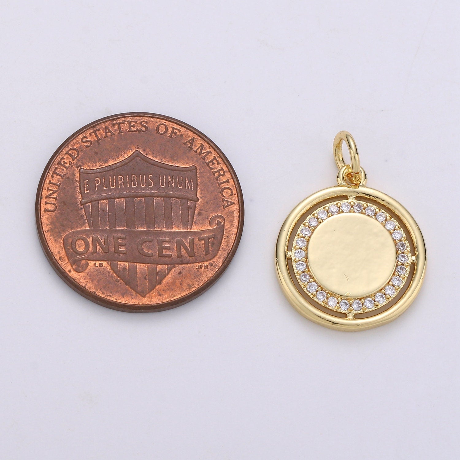 Gold Round Circle Charm Medallion Coin Round Geometric Charm for Minimalist Jewelry Necklace, ch-1670