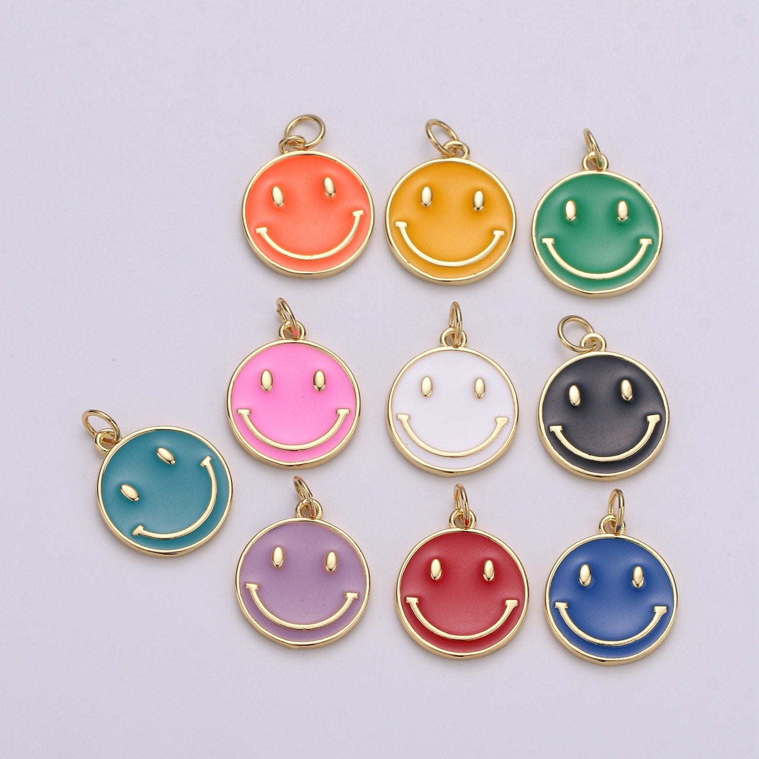 1pc Red Enamel Happy Face Charm, Gold Enamel Happy Face Charms, Red Happy Face in Gold Round Charm, Dainty Smile charm, Enamel Charm