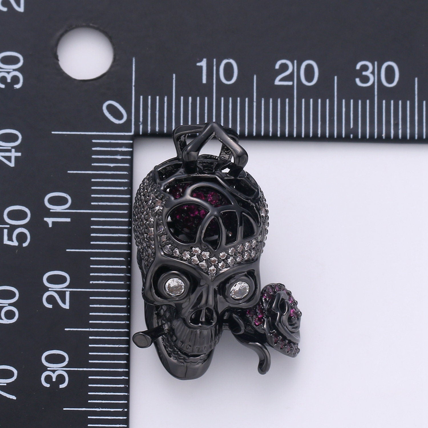 1pc 3D black eye skull charm/pendant, for DIY Jewelry Making European Charms Beaded Bracelet, Skull Neklace, 1836