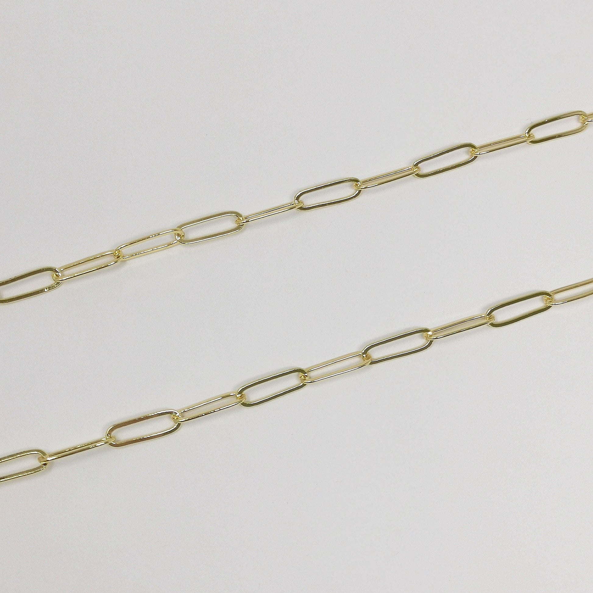 0.9mm Thickness Flat Paperclip Chain 24K Gold by Yard, Oval Link Chain by Foot, Paper Clip Link for DIY Craft, Roll-410