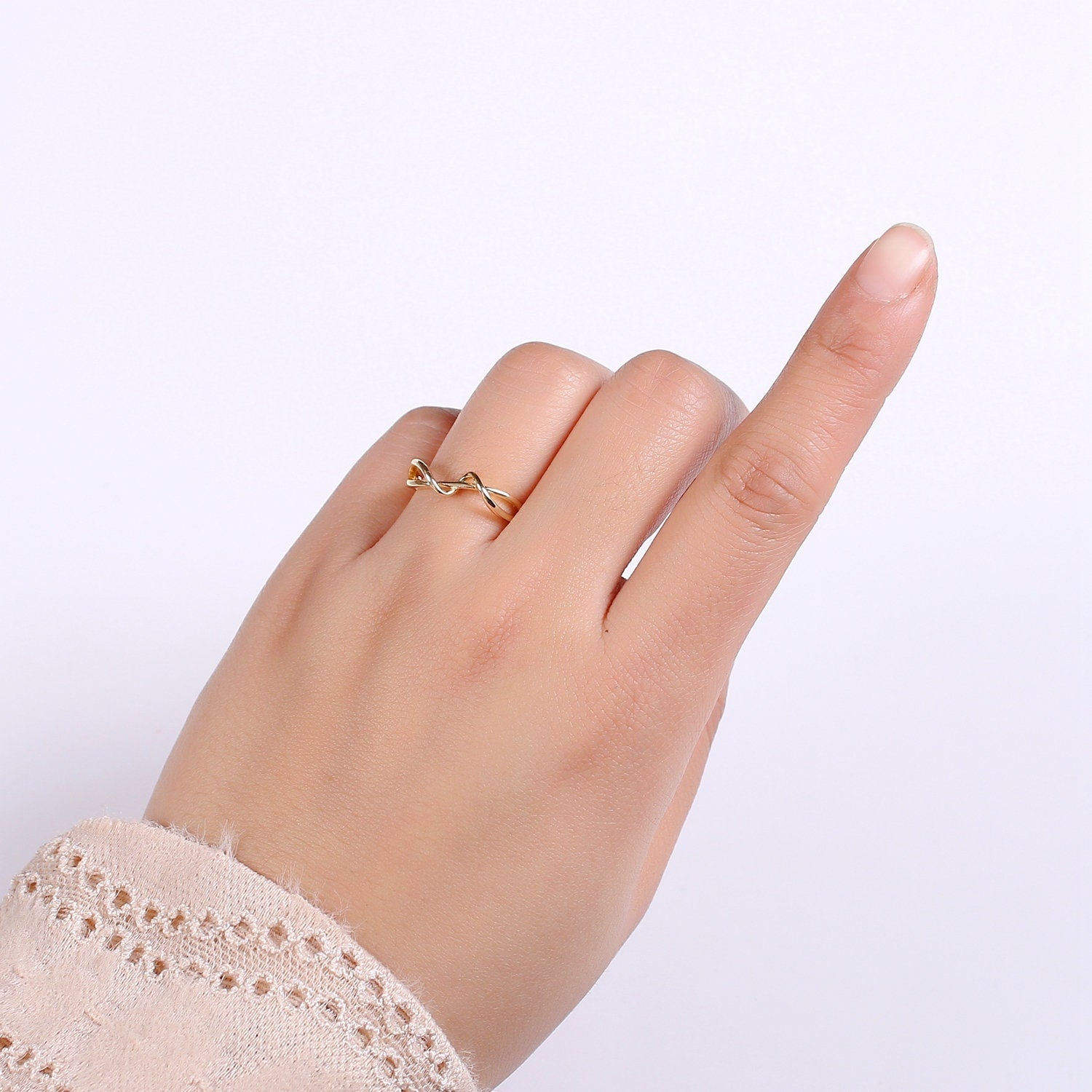1pc The Wave Gold Ring, Adjustable Gold Ring, Simple Twist Ring, Coaster Ring- 250