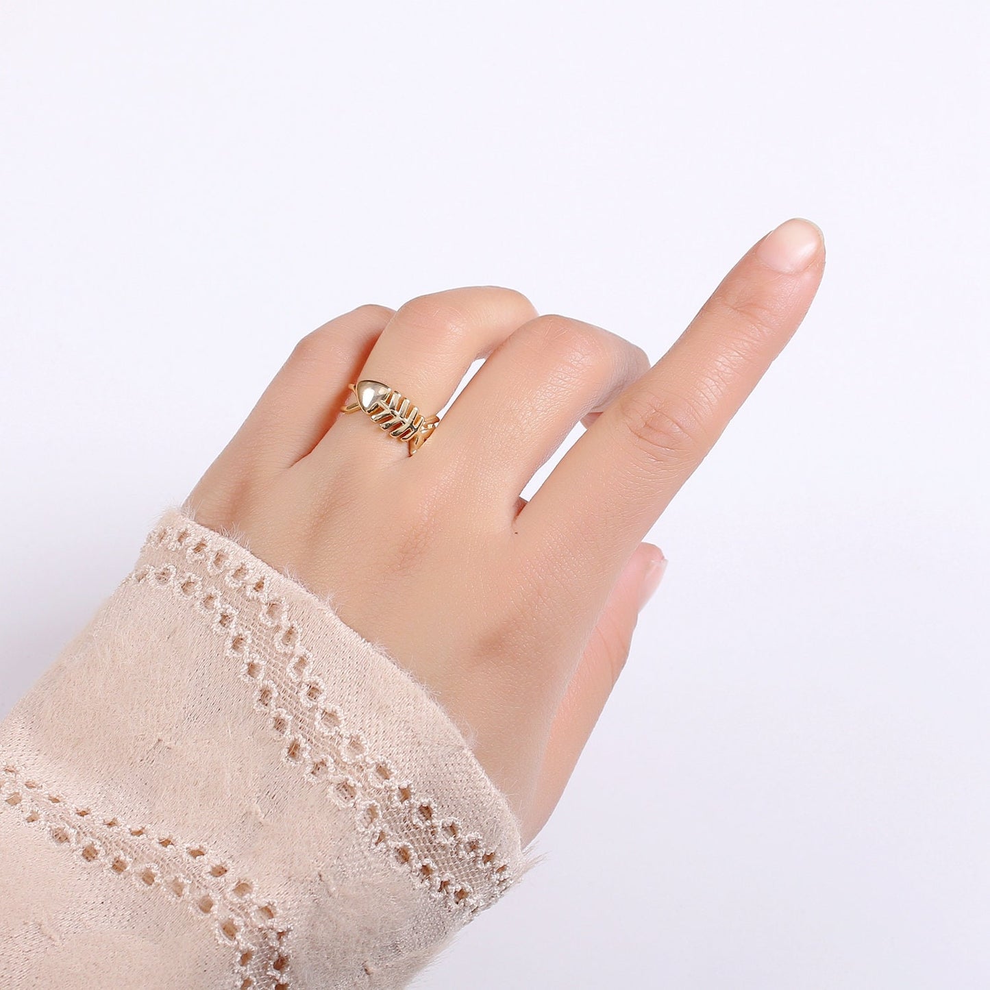 1pc Fish 18k Gold Ring, Adjustable Gold Curb Ring, Simple Bone Frame Ring, Under Water Life Ring- 276