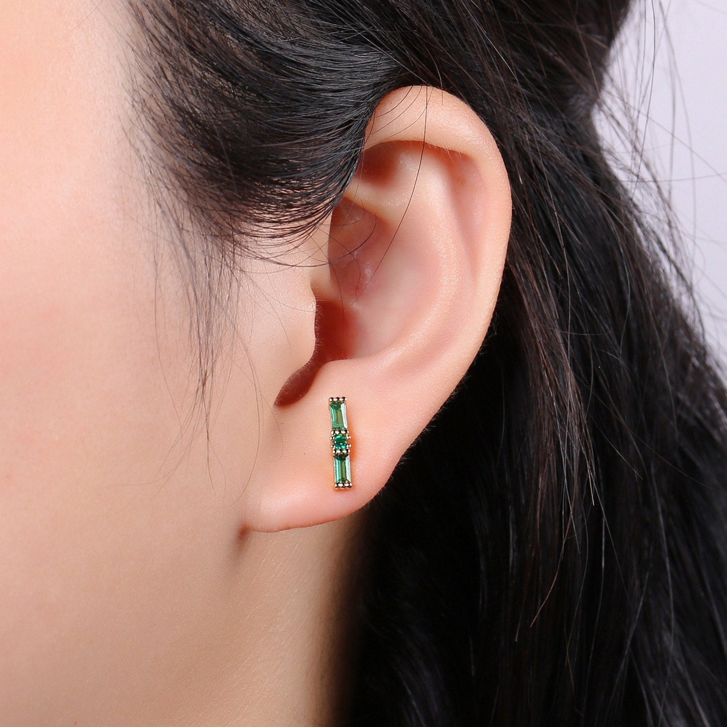 Emerald Stud Earring - Green Stone Stud Earring - Dainty Stud Earring - Gold Stud Earring Q-511