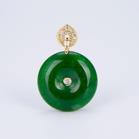 Stunning Chinese Green Donut Charm Green Jade Pendant Lucky Stone with Gold Lotus Bail for Necklace Supply