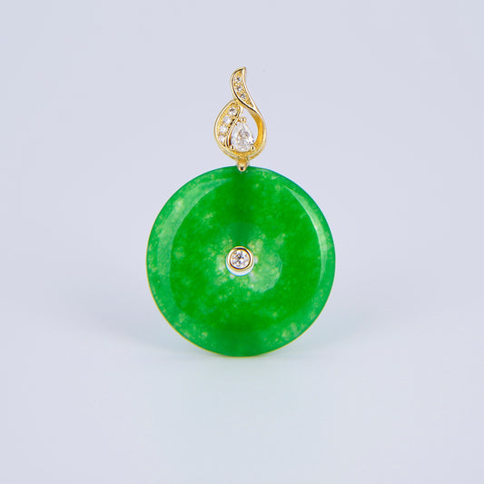 Stunning Chinese Green Donut Charm Green Jade Pendant Lucky Stone with Gold Eternity Swirl Bail for Necklace Supply
