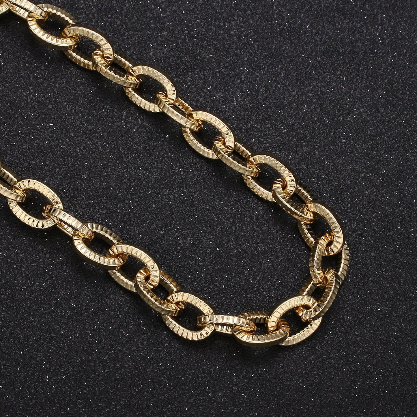 14K Gold Oval Rolo Chain by Yard, Sunburst Stamp Oval Link, Wholesale bulk Roll Chain for Jewelry Making, width 8.4mm, 462
