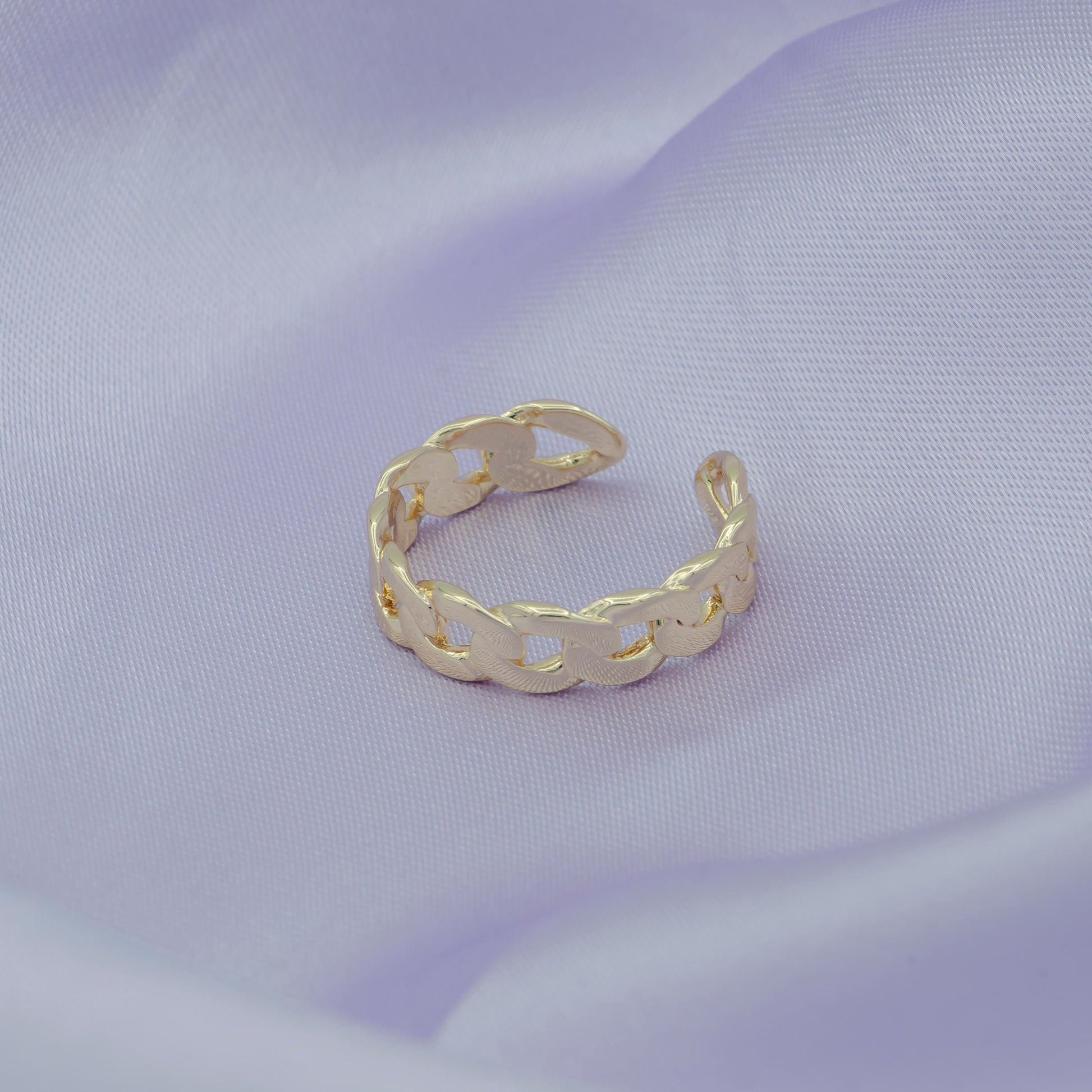 Dainty Curb Chain Ring in gold Dainty Chain Ring | Open adjustable Gold rings | chain rings | Simple stackable chain ring R45