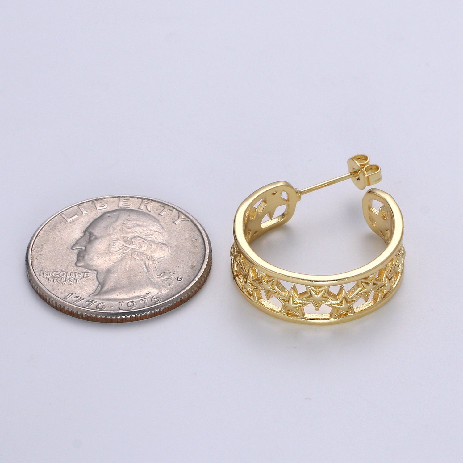 Bold Star hoops - gold hoop Earring - 22mm earring Hoops - Statement celestial earrings - Birthday Gift Idea