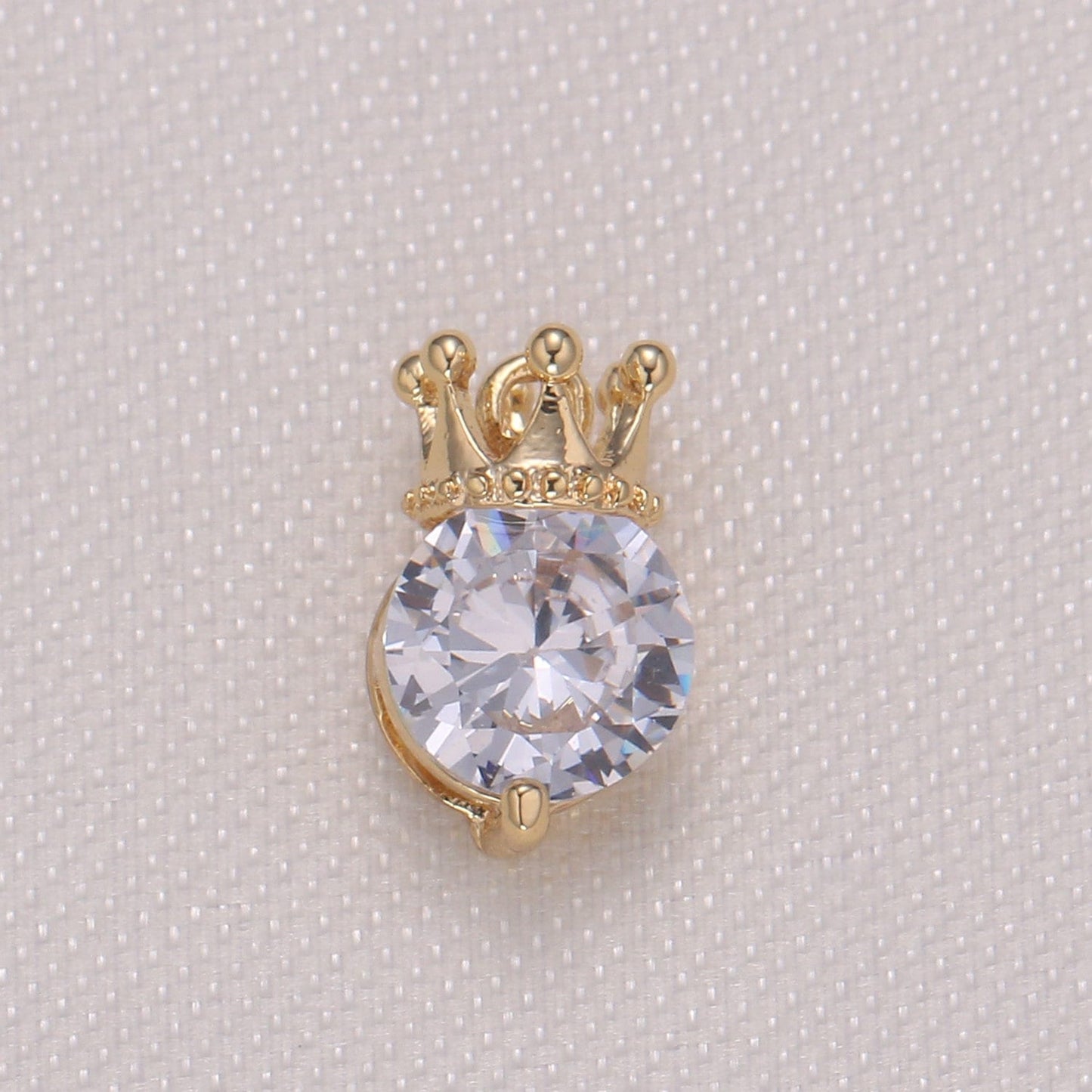 1x Mini Solitaire CZ Charm, Crown Pendant, Clear Micro CZ Pave Round Circle Charm, 10x7mm, Jewelry Findings -979,-980