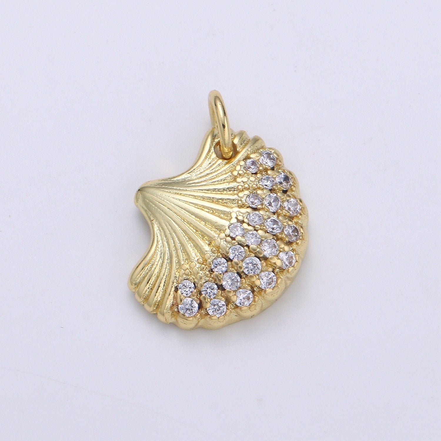 Gold Scallop Charm, CZ Golden Shell Pendant Charm, Beach, Nature, Coral Sea Shell Charm, Charm For DIY Jewelry,CHGF-2074