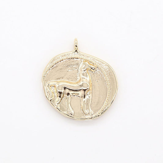 Gold Trojan Horse charm necklace in Gold Round Disc equestrian Animal horse pendant Jockey charm for necklace bracelet earring Supply -445