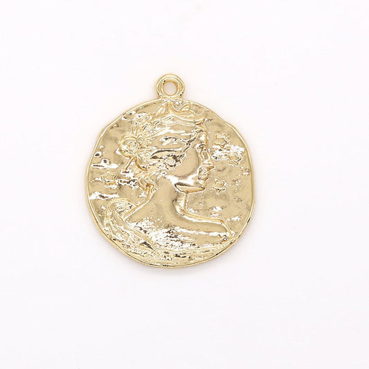 Rustic Cameo Charm Gold Charm, Hammered Woman Person Pendants Charm for Necklace Bracelet Component -629
