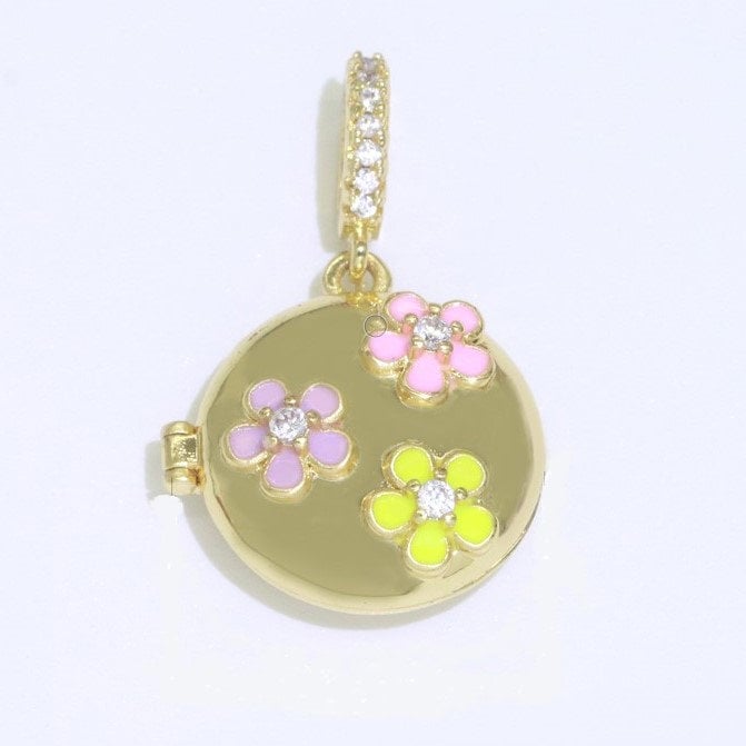 Small Lockets Gold Filled Pendant Enamel Daisy Flower Oval Locket Charms Locket Pendants