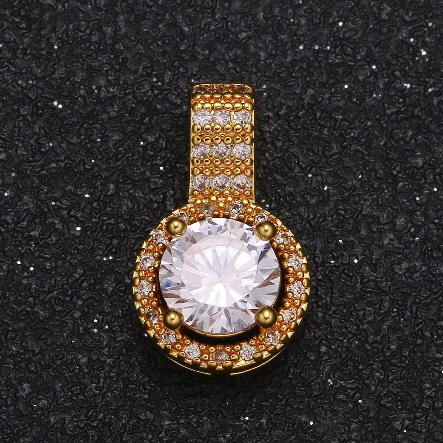 Classic Design Solitaire Round Charm CZ Cluster Charm Cubic Zirconina Solitaire Jewelry Pendant Luxury Charm for Jewelry Supply -418