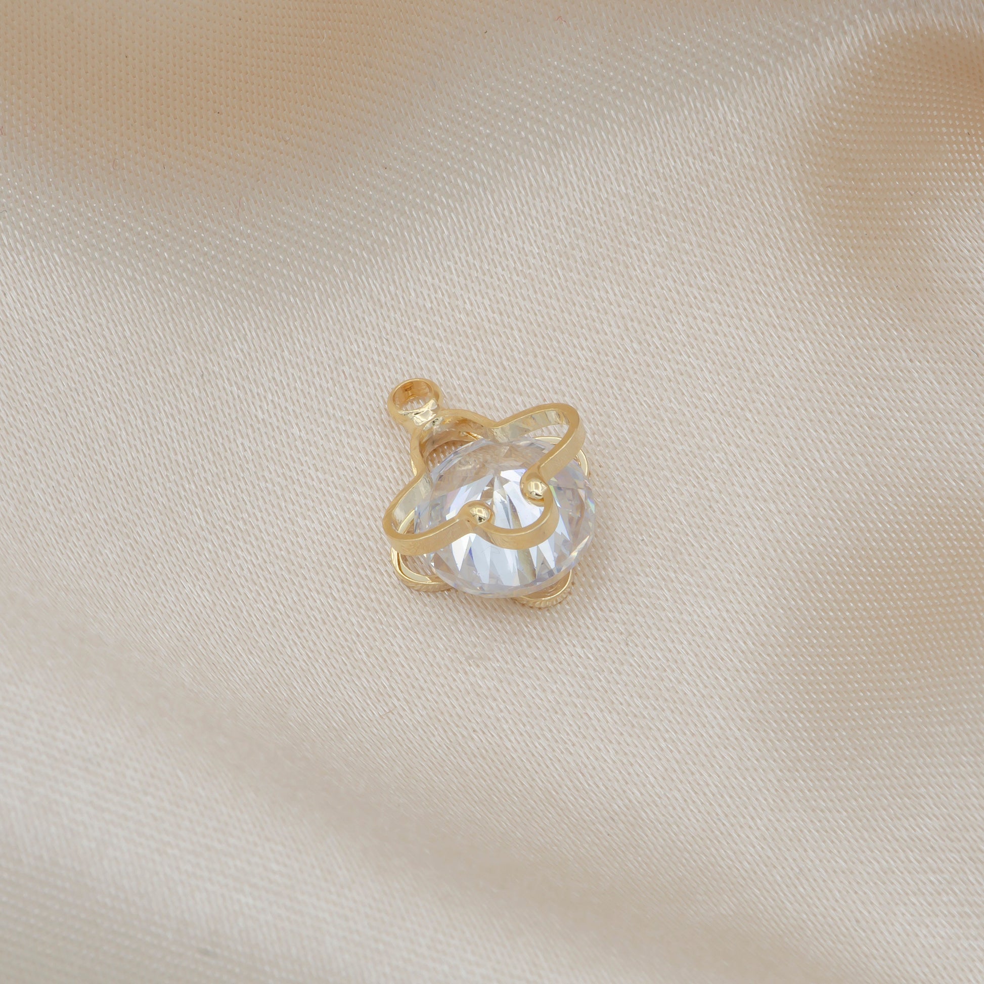 Tiny Clover Charms Cubic Zirconia Hollow Dainty Lucky Pendant Wholesale BULK DIY Jewelry Findings -171