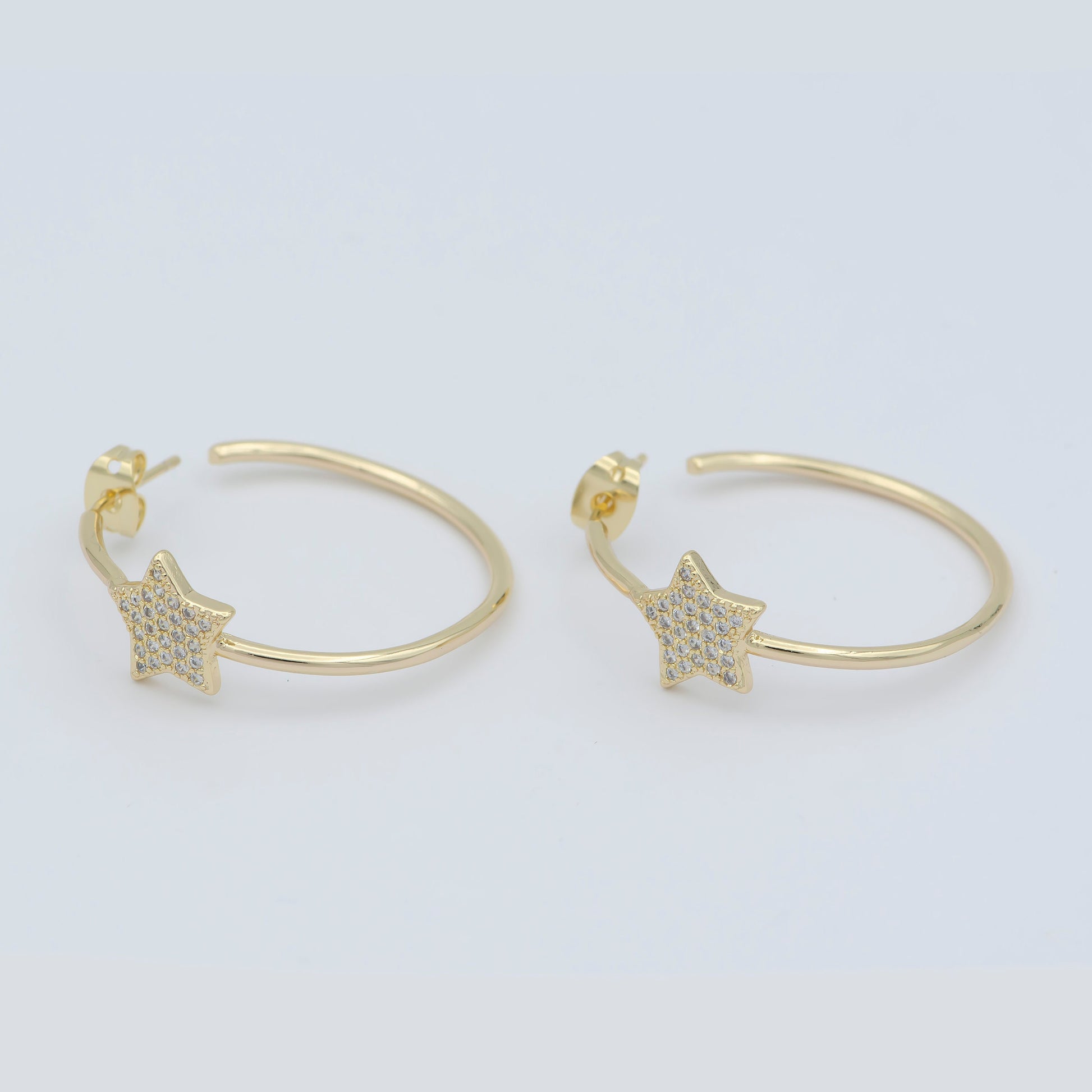 Dainty Star Hoop Gold Filled Hoop Earring Micro Pave Celestial Hoops Trendy Earring for Christmas Gift