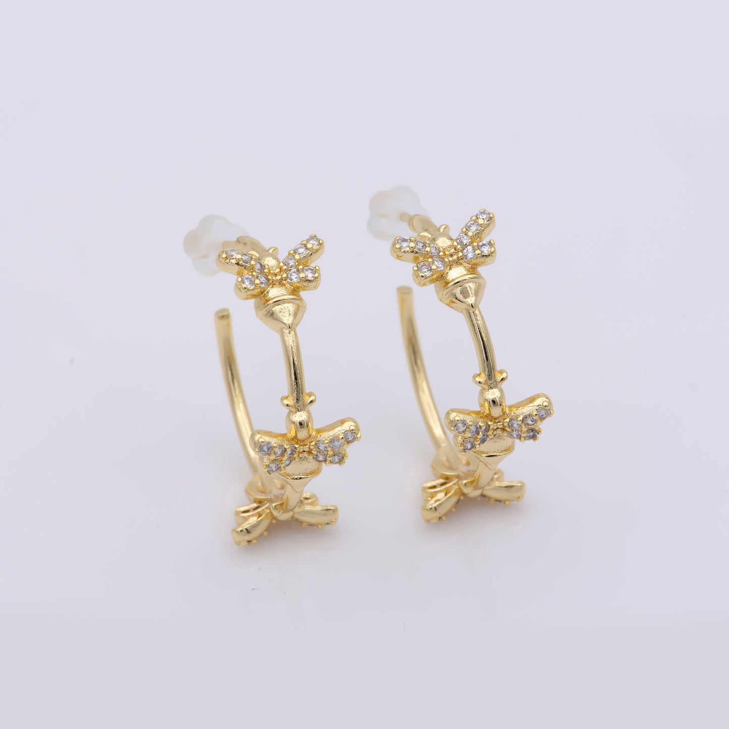 Bee Hoop Earring Statement Earring for Everyday Wear Animal Lover Queen Bee Earring