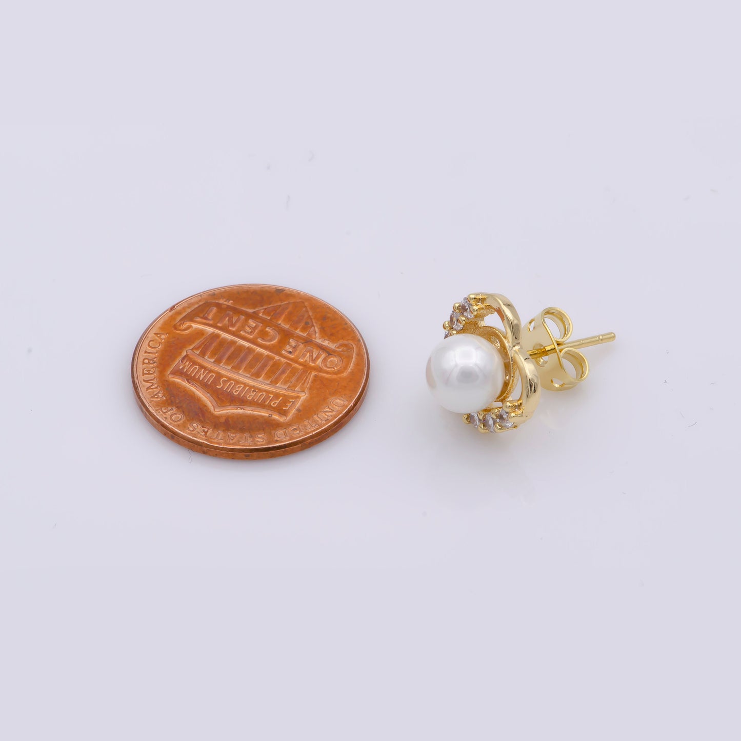 14K Gold Filled tiny Heart imitation pearl stud earring Cartilage stud dainty studs, Helix stud earring for women mother grandma gift