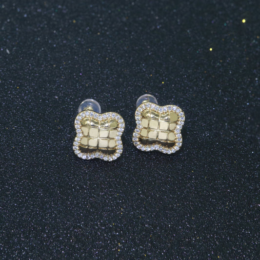 Dainty Clover CZ Stud Earring,T-049