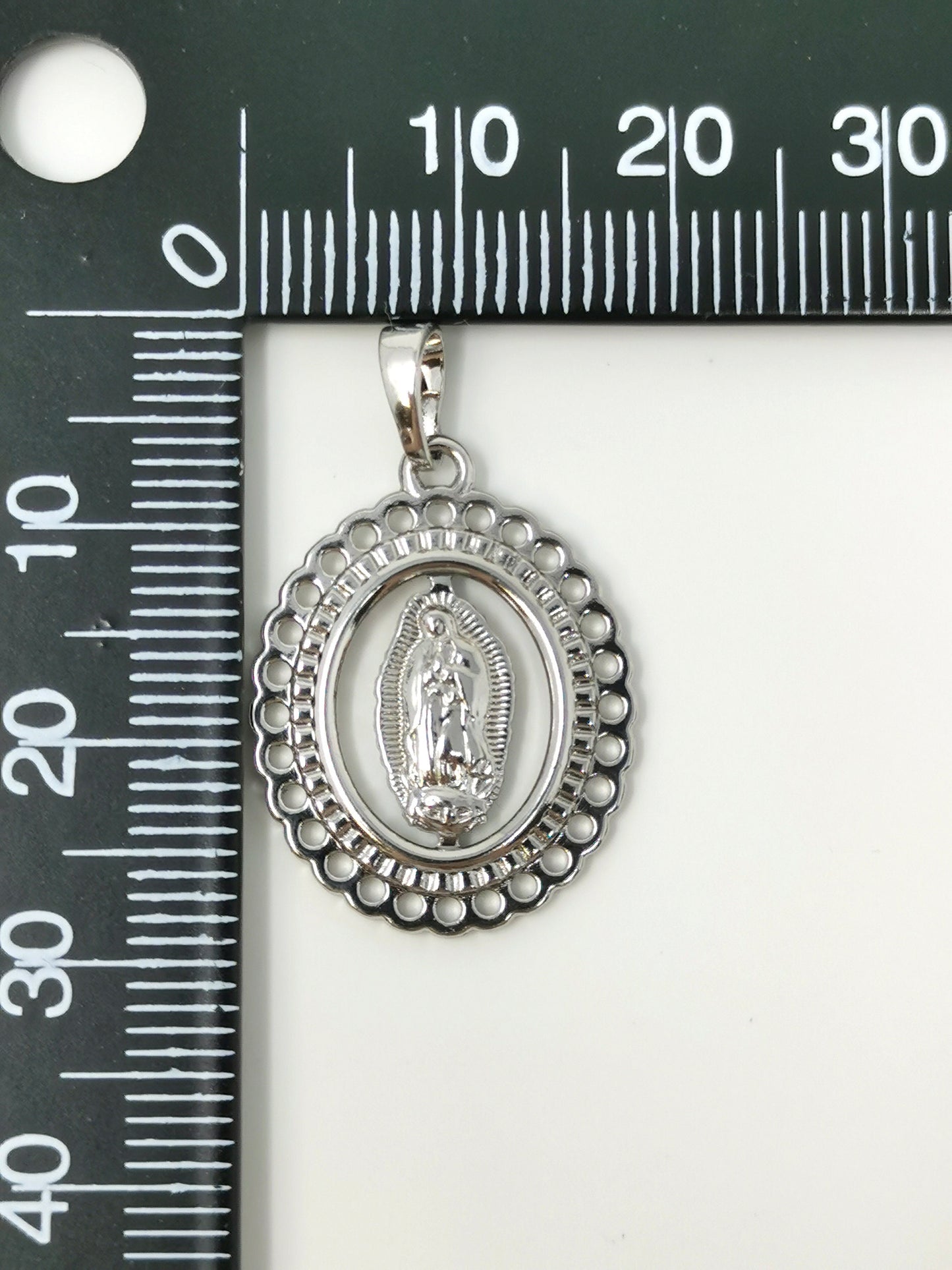 Lady of Guadalupe Pendant, silver Virgen de Guadalupe Cadena medalla, Virgin Mary Medallion Charm for Necklace Rosarry