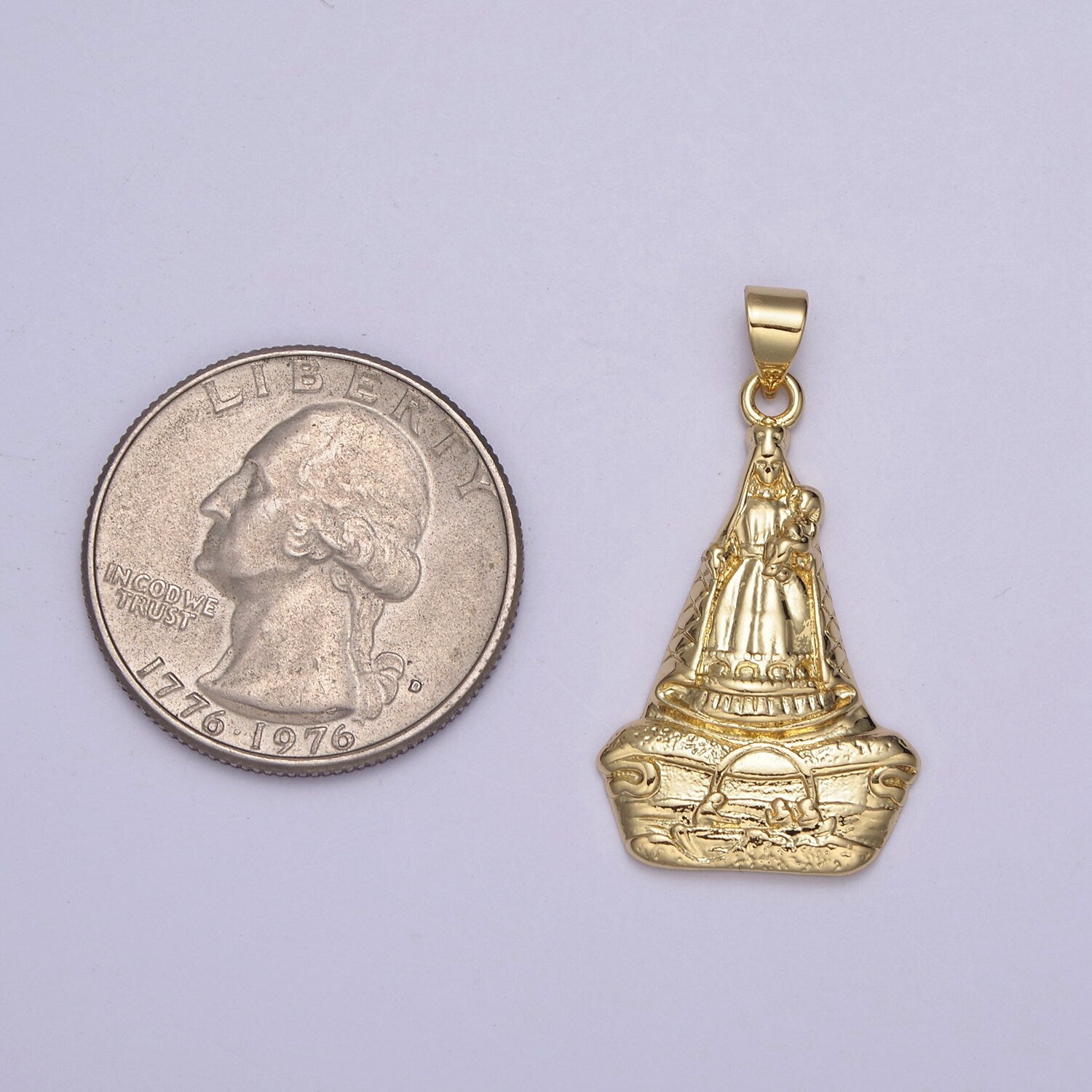 Gold La Virgen de la Caridad del Cobre Pendant for Necklace Supply H-882