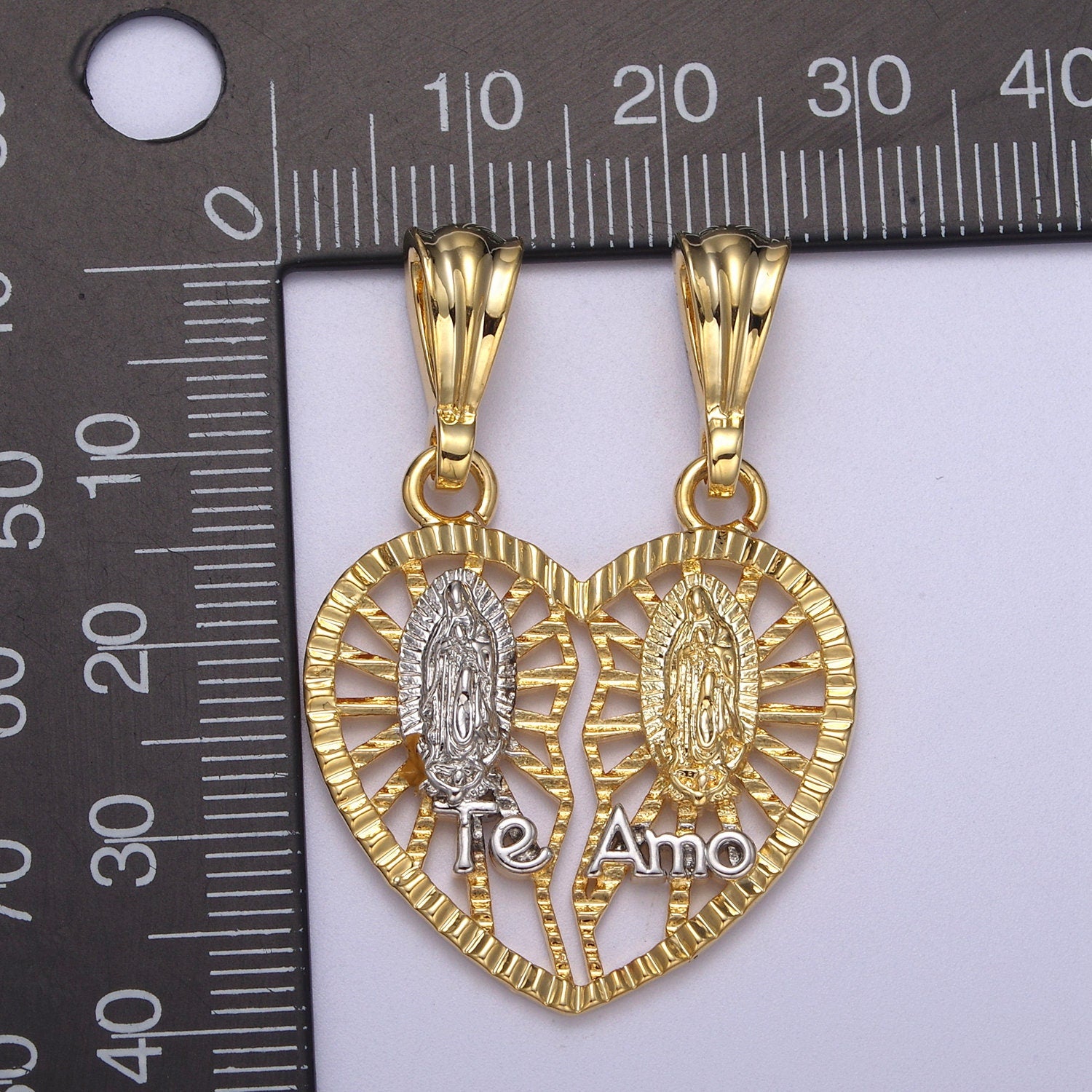 24K Gold Filled Guadalupe Virgin Heart "Te Amo" Pendant Necklace - Cadena "Virgen de Guadalupe H-169