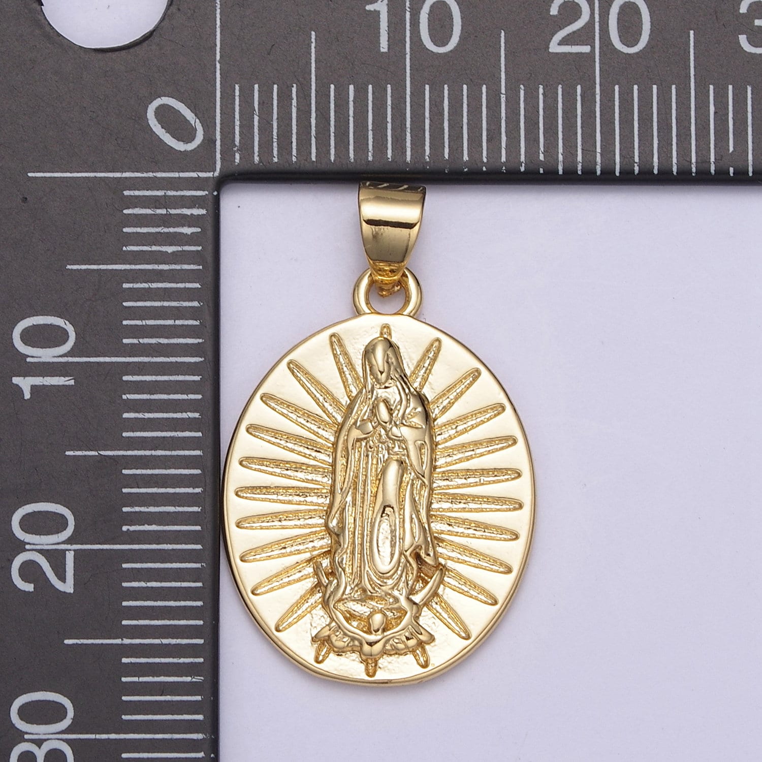 24K Gold Miraculous Lady Guadalupe Praying Charm Pendant, Textured Sunburst Mother Mary Pendant For DIY Jewelry Necklace Making H-517