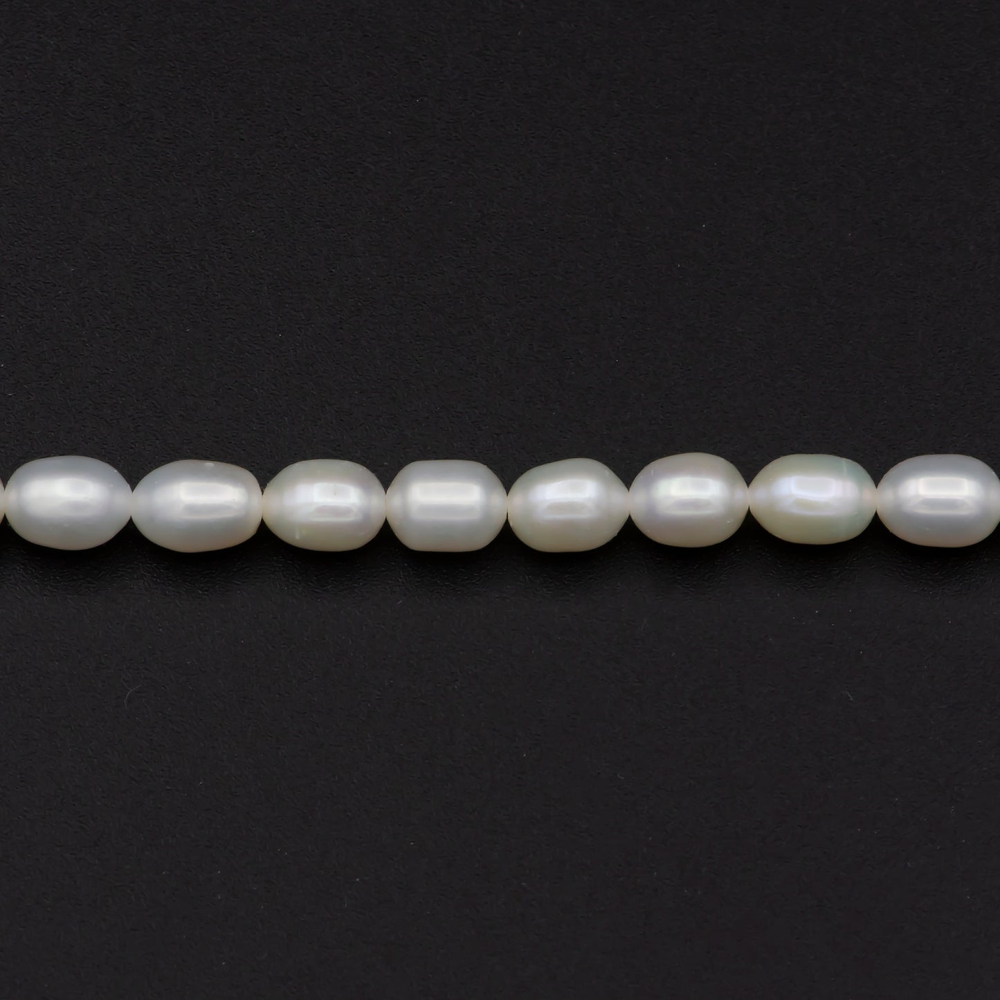 AAA Natural Freshwater Pearl Beads 5-5.4mm Rice Shape Beads, White Beads, Great Quality pearl Beads! Full strand WA-573