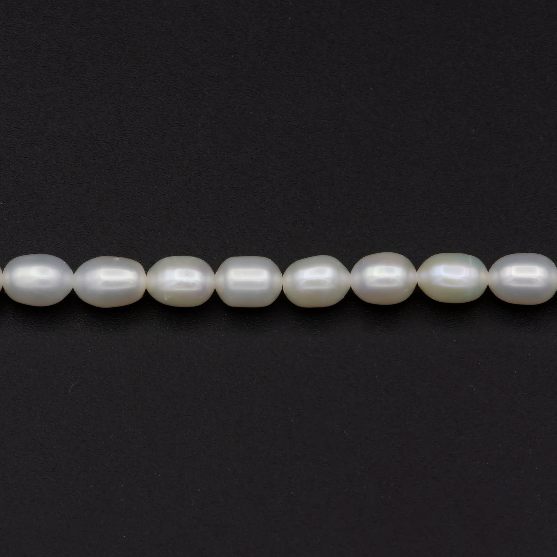 AAA Natural Freshwater Pearl Beads 5-5.4mm Rice Shape Beads, White Beads, Great Quality pearl Beads! Full strand WA-573