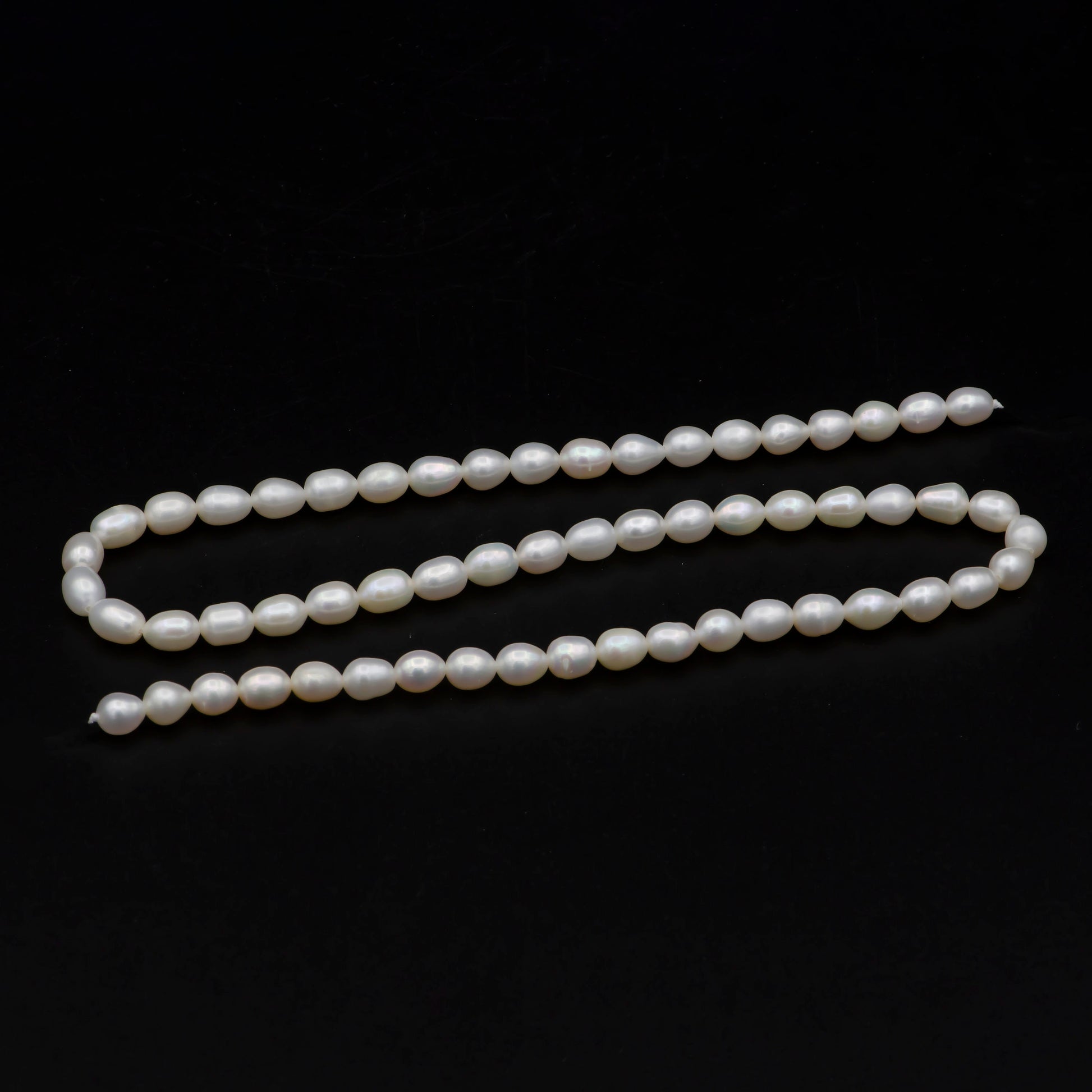 AAA Natural Freshwater Pearl Beads 5-5.4mm Rice Shape Beads, White Beads, Great Quality pearl Beads! Full strand WA-573