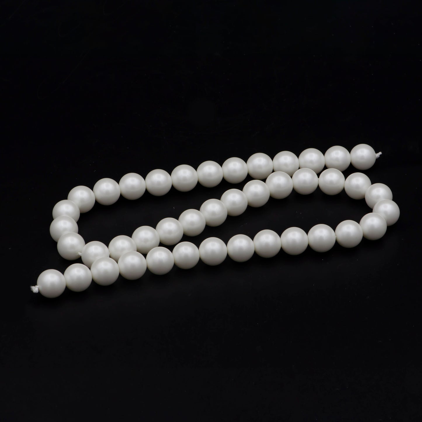 WHOLESALE 9-10mm AAA Natural White Semi Round Freshwater Pearls Genuine High Luster Smooth And Round White Freshwater Pearl Beads WA-576