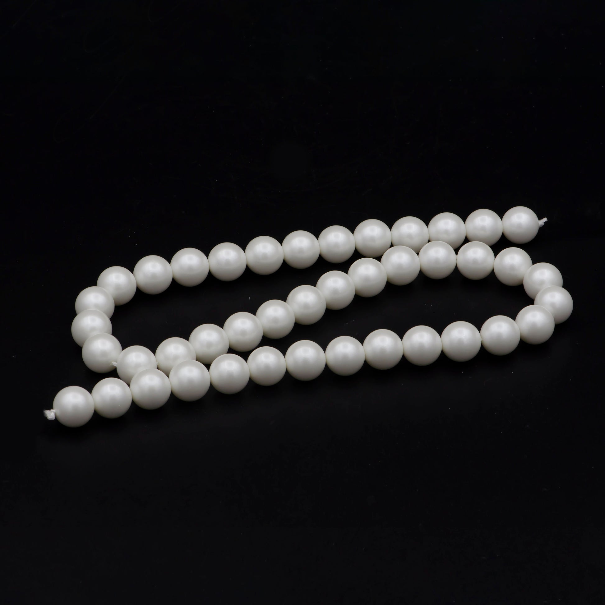 WHOLESALE 9-10mm AAA Natural White Semi Round Freshwater Pearls Genuine High Luster Smooth And Round White Freshwater Pearl Beads WA-576