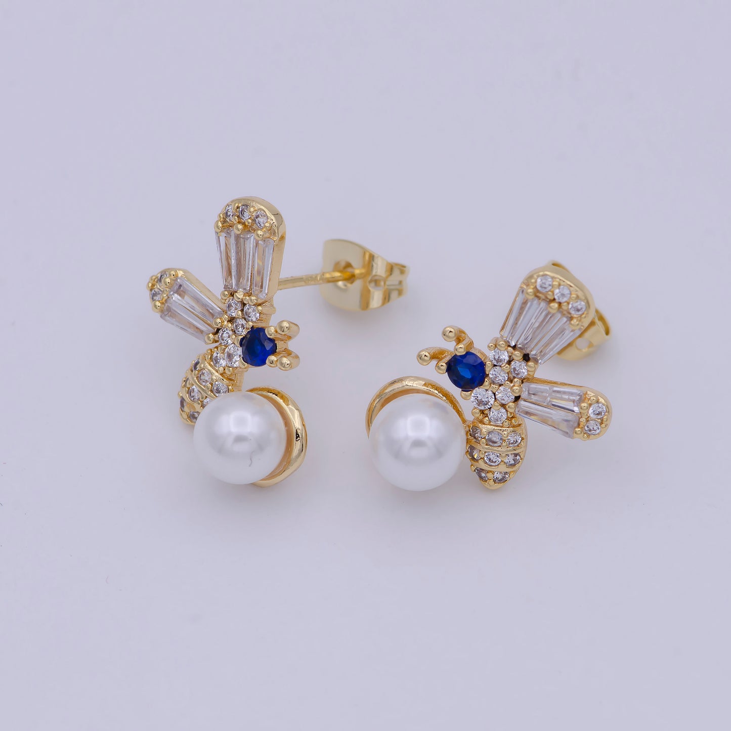 18k Gold Filled Earring, Gold Pearl Earrings, Bee Stud Earrings, Gold Stud Earrings Hypoallergenic Animal Cute Insect Jewelry T-358